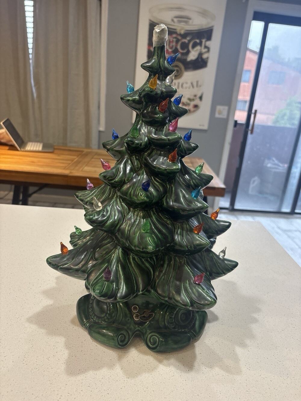 Vintage Atlantic Mold 16 Green Christmas Ceramic Tree colored Bulbs Music Base